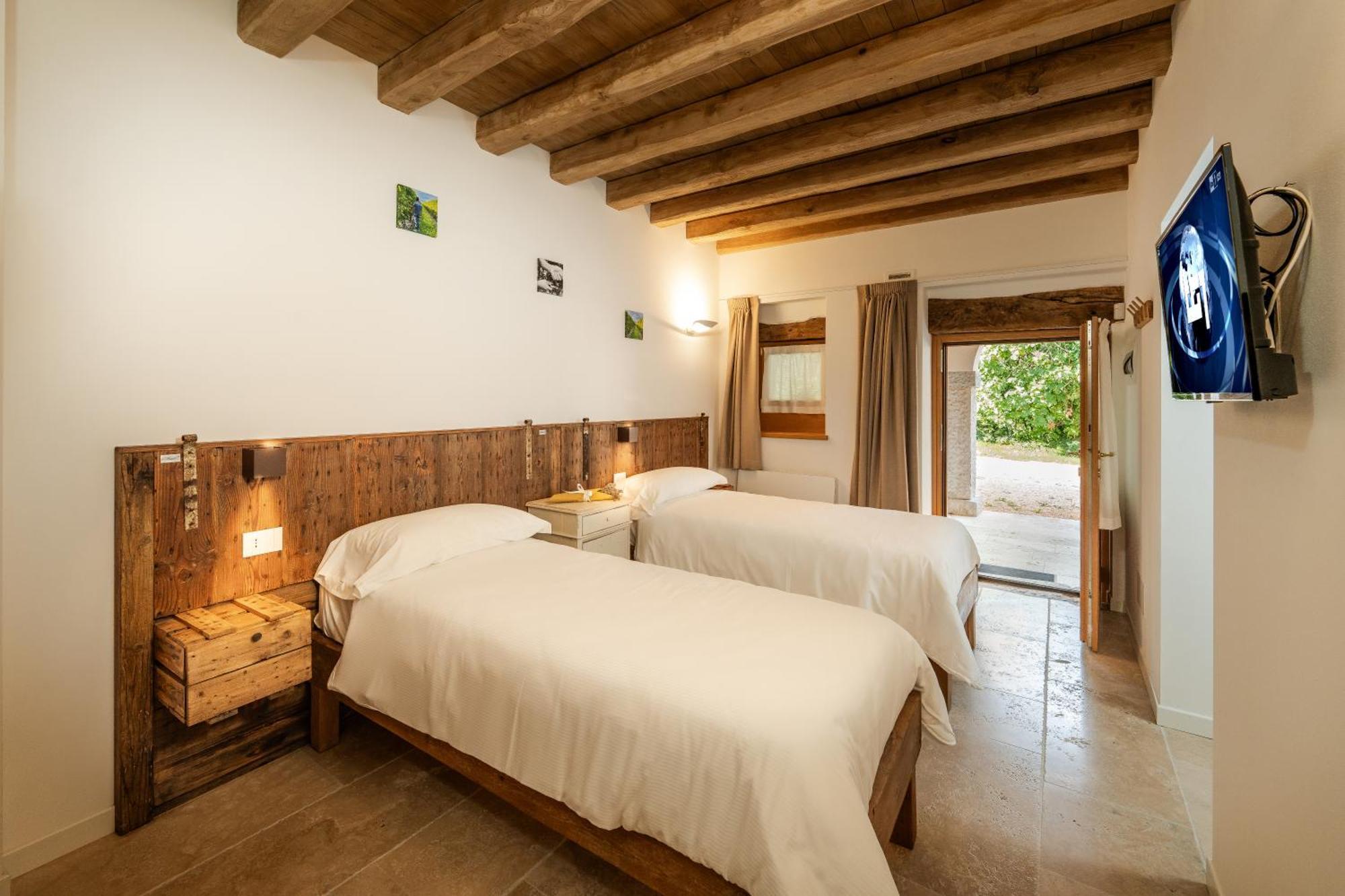 Agriturismo Il Bosco Camere วิตโตรีโอ เวเนโต ภายนอก รูปภาพ